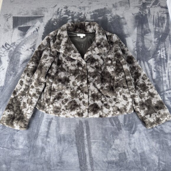 Cato Women’s Faux Fur Digital Camo Pockets Snap Closed Lined Jacket Large Soft - Picture 1 of 10